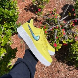 Nike Air Force 1 Low “Yellow Smiles”